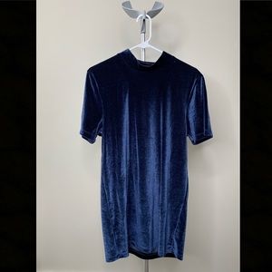 Mock turtle neck t shirt